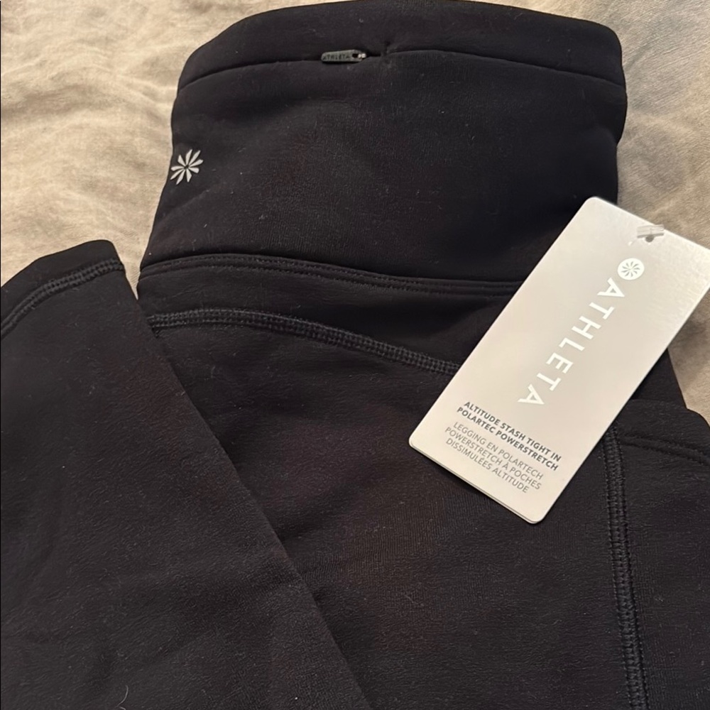 Athleta Altitude Stash Tight Polartec Powerstretch Sz M NWT Black